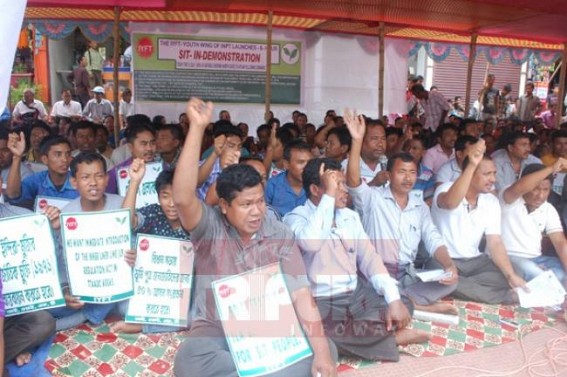 Anti-Bengali people to go for Mass-demonstration on Wednesday Anti-Bengali people to go for Mass-demonstration on Wednesday